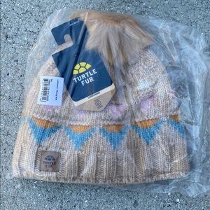 New Turtle Fur Moonglade Beanie Hat Oat